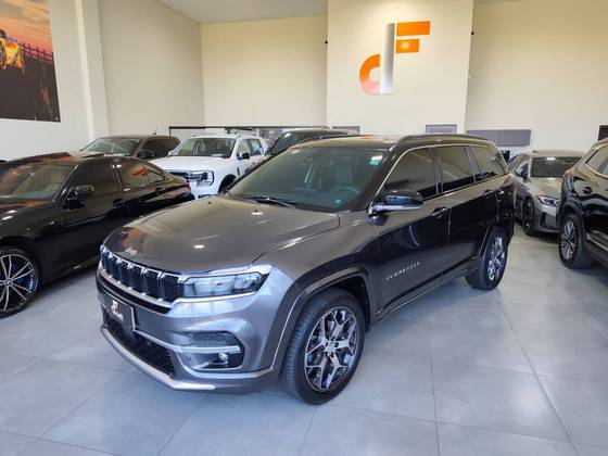 JEEP COMMANDER 1.3 T270 TURBO FLEX OVERLAND AT6 JEEP COMMANDER 1.3 T270 TURBO FLEX OVERLAND AT6
